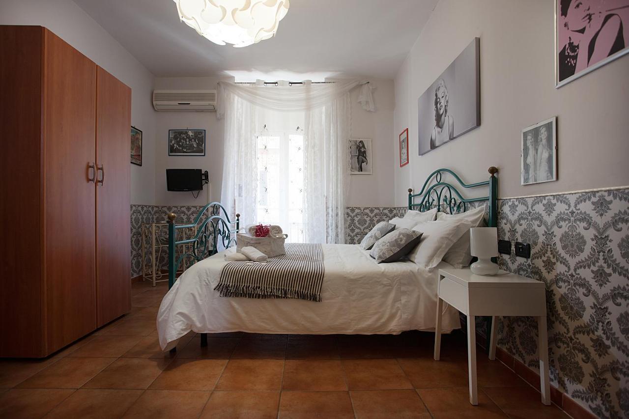 Cineholiday Hotel Neapel