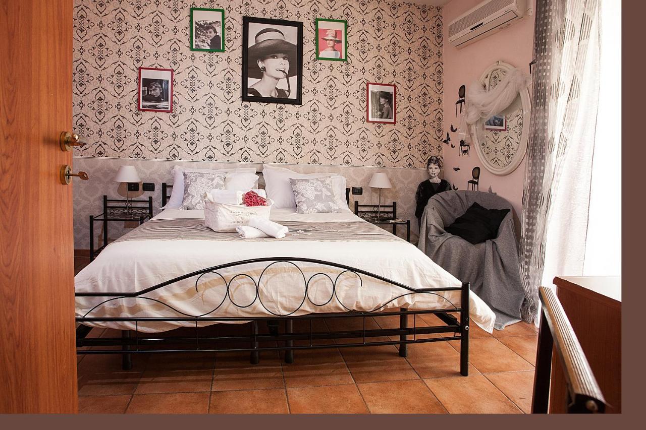 Cineholiday Hotel Neapel